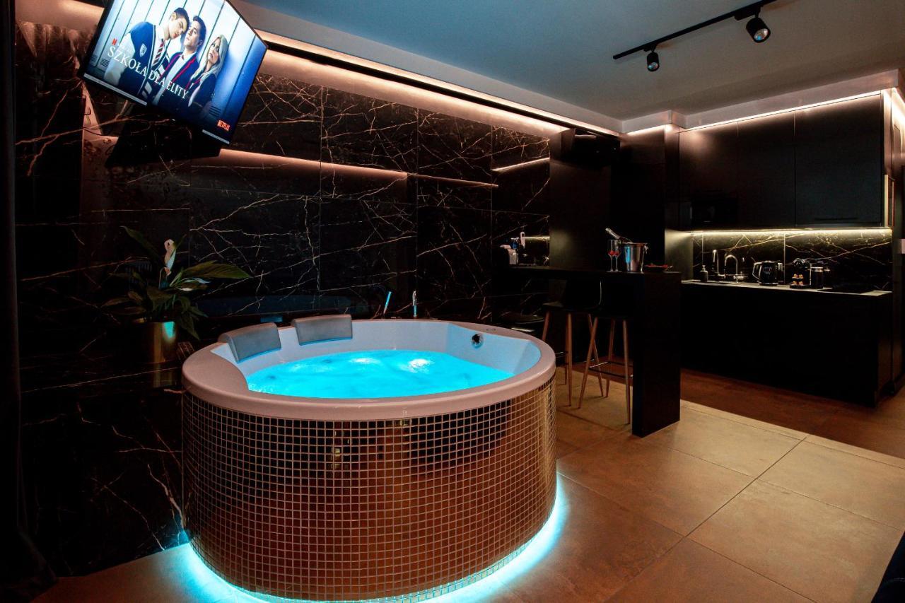 Jacuzzi Glass-House Central Station Cracovia Exterior foto